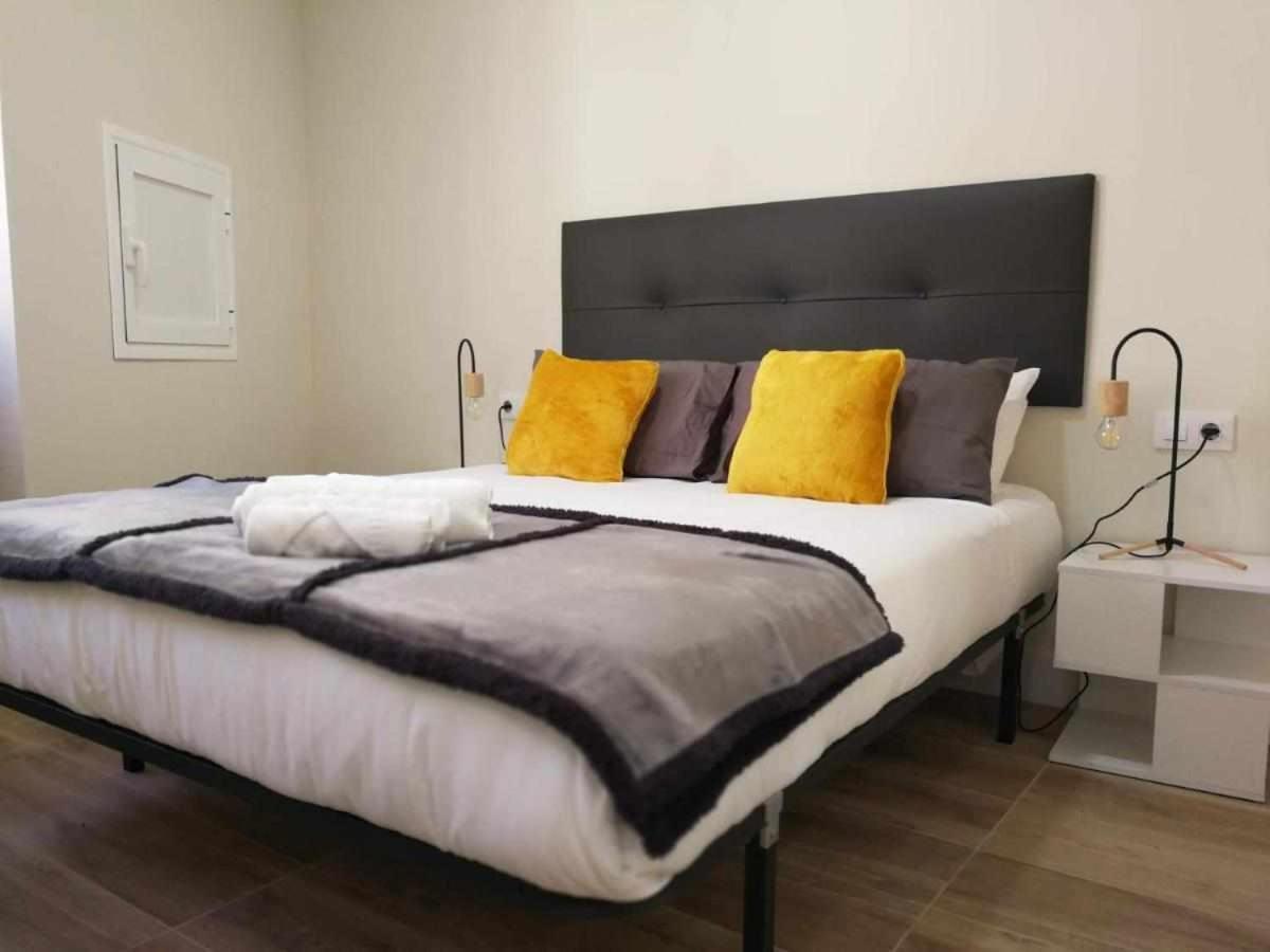 Kubik Apartamentos K1 Касерес Екстер'єр фото